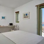 Villa Spacious 6 Bdrm Stone With Pool *