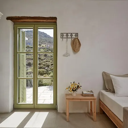 Villa Spacious 6 Bdrm Stone With Pool Rámos